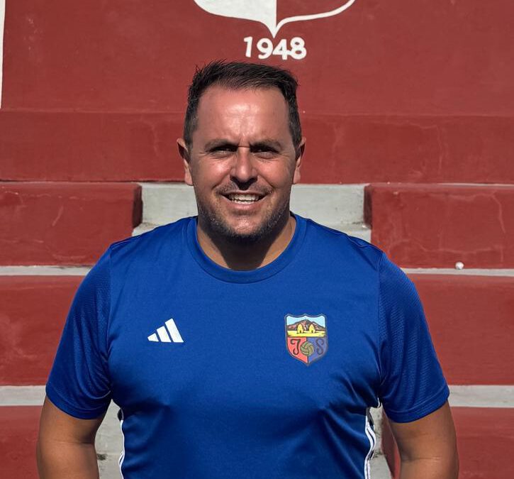 RENOVADO. JUAN FRANCISCO PÉREZ MEDINA. ENTRENADOR EQUIPO INFANTIL