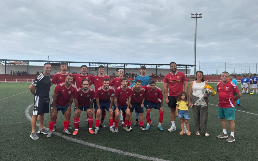 El pasado fin de semana vivimos un partido muy especial en homenaje a Chano García, una persona que dedicó muchos años de su vida a apoyar al CDJ Silense.