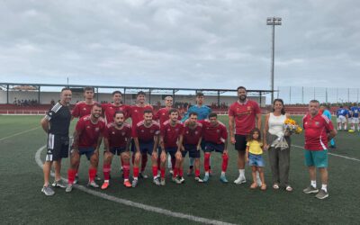 El pasado fin de semana vivimos un partido muy especial en homenaje a Chano García, una persona que dedicó muchos años de su vida a apoyar al CDJ Silense.